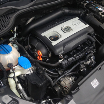 USED - COMPLETE Audi engines * Fits ALL: A3 / Q3 / VW GOLF EOS / SKODA OCTAVIA VRS 2.0 TFSI TSI (CCZA Engine)